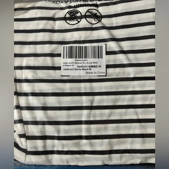 Casly Lamiit Black and White Striped Maxi Dress Medium NWT - Picture 3 of 5